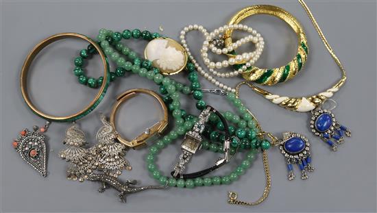 A Christian Dior necklace and other costume jewellery.